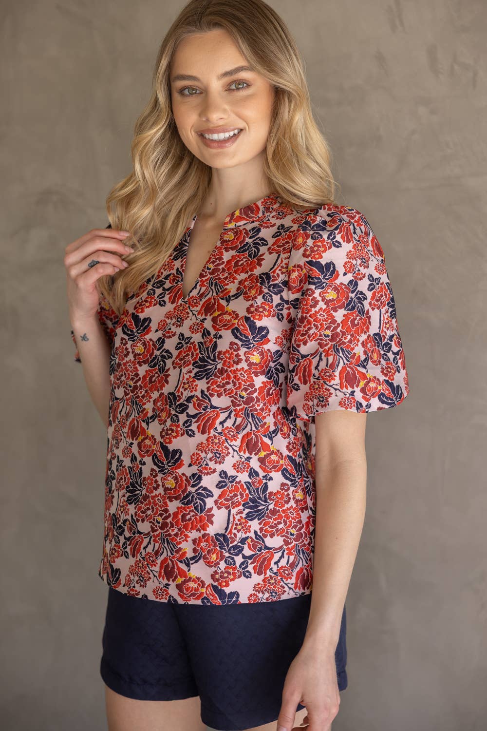 35776 Multi Color Floral Jaquard Top: Red / L