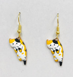 Pinch A Cat Earrings: Calico