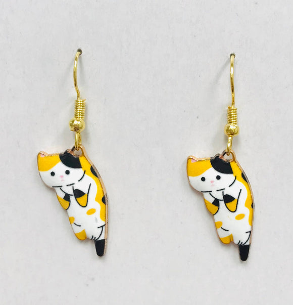 Pinch A Cat Earrings: Calico