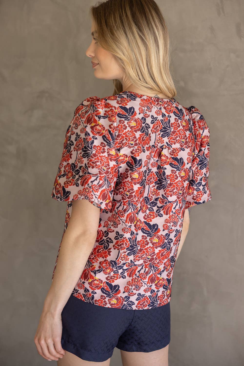 35776 Multi Color Floral Jaquard Top: Red / S