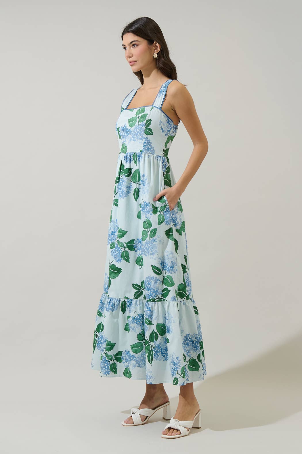 Mirla Floral Krisy Sleeveless Maxi Dress Blue Hydrangeas
